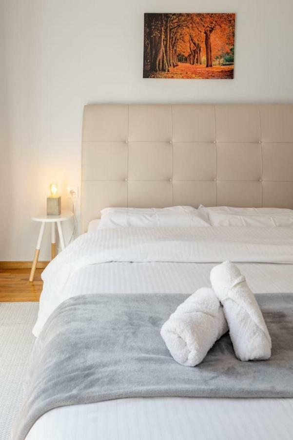 Upscale And Spacious 3Br Home Thessaloníki Eksteriør billede